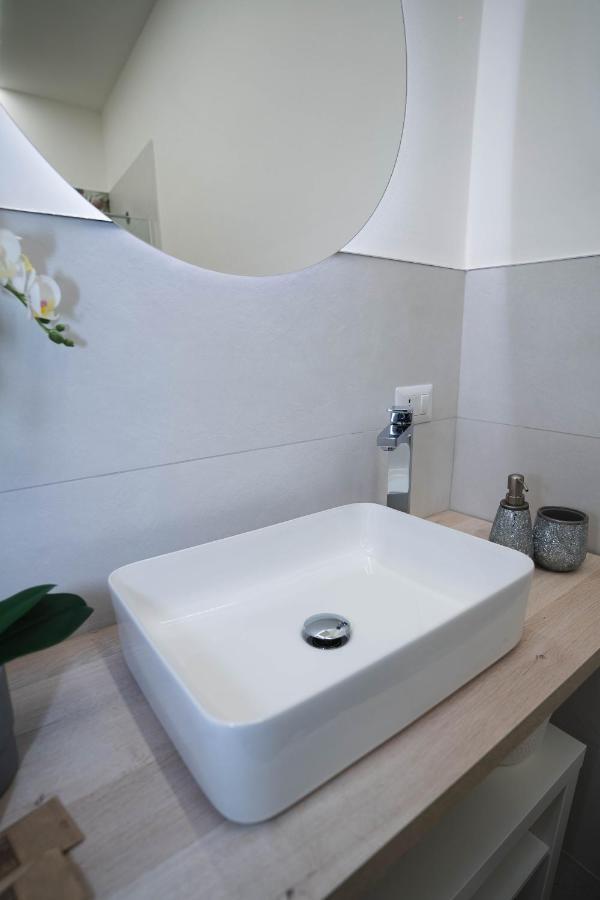 Arco Alto Rooms Bari Exterior foto
