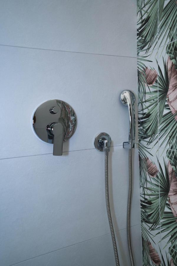 Arco Alto Rooms Bari Exterior foto